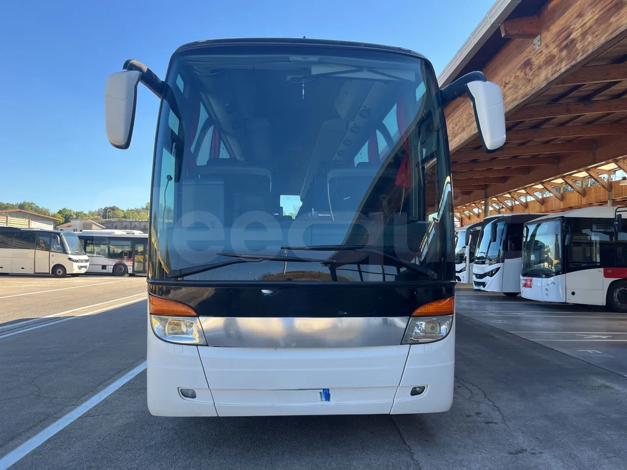 Setra S415 - Front