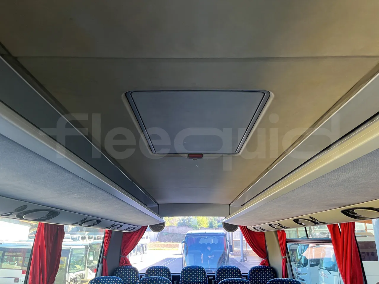 Setra S415 - Roof Hatch 2