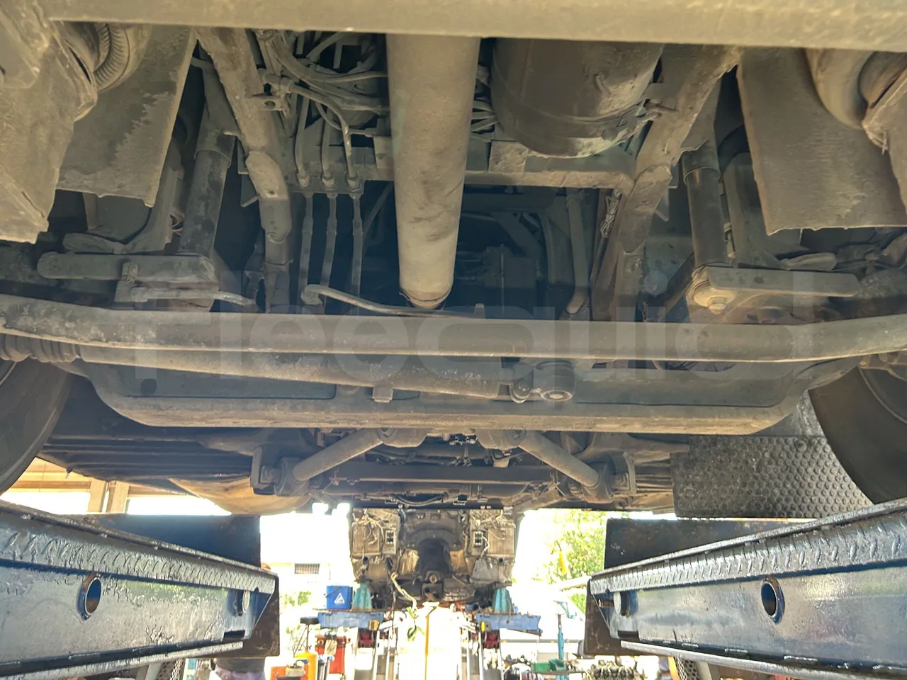 Setra S415 - Third Axle Central