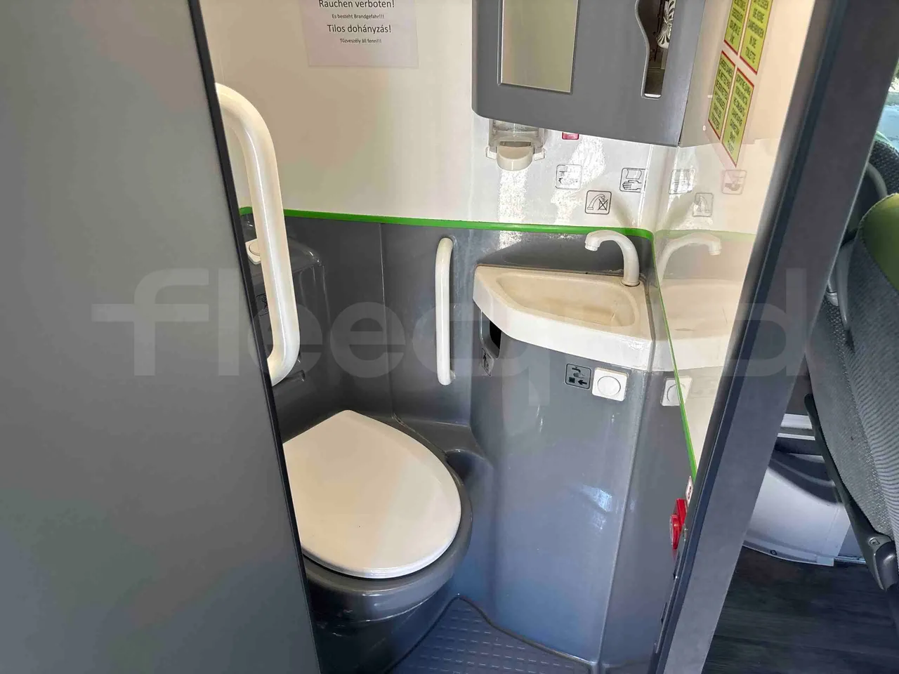 Setra S531 - toilette accessories photo