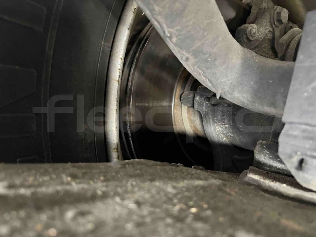 Setra S531 - axle 2 discs right
