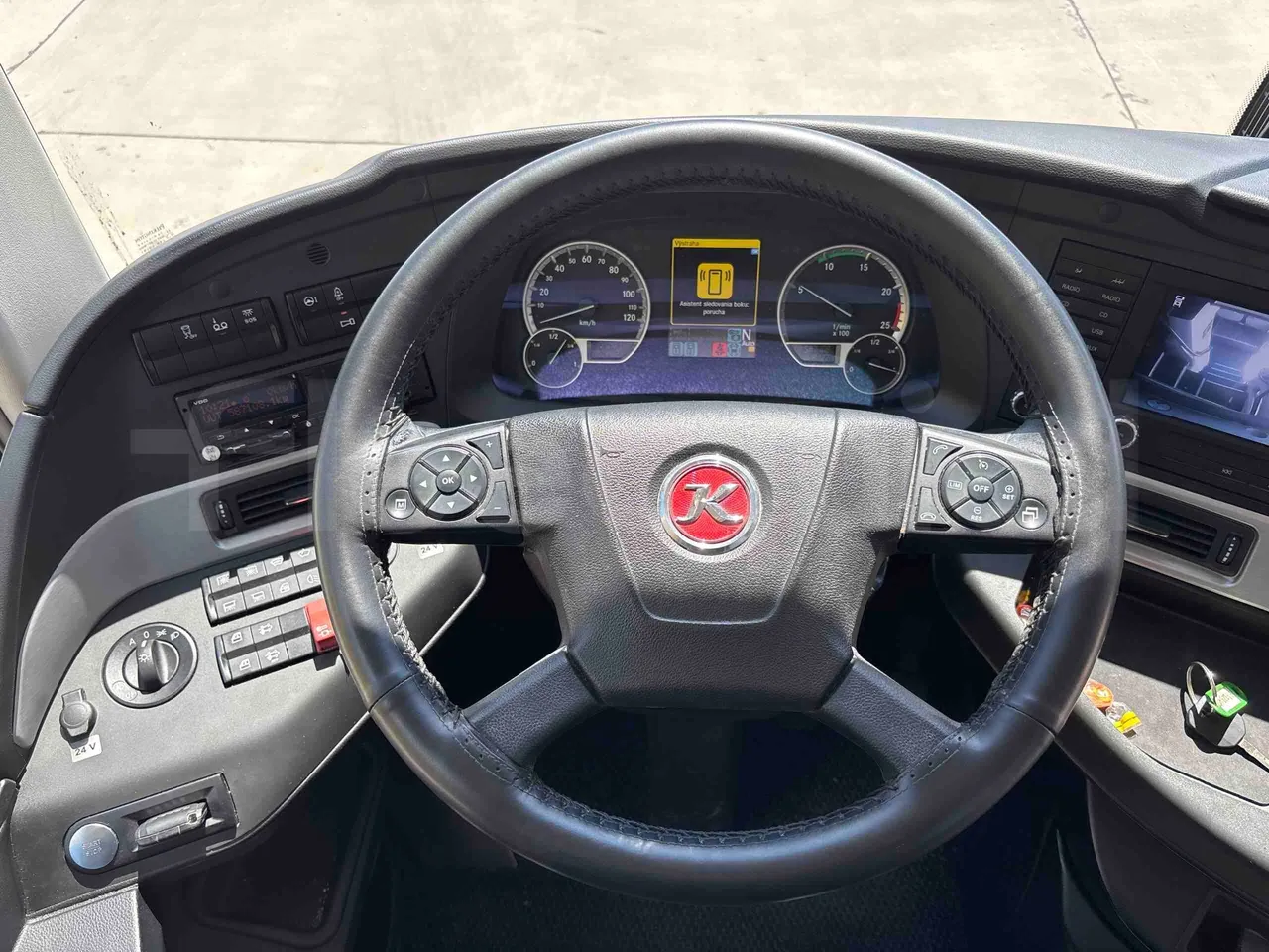 Setra S531 - steering wheel photo