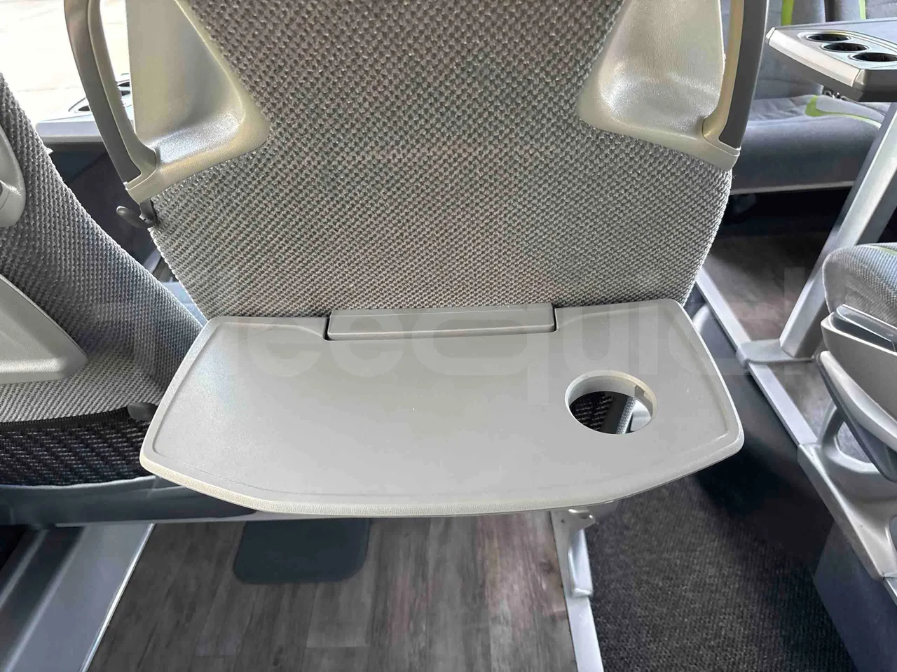 Setra S531 - table detail photo