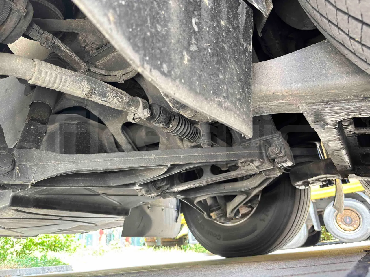 Setra S531 - axle 3 right side