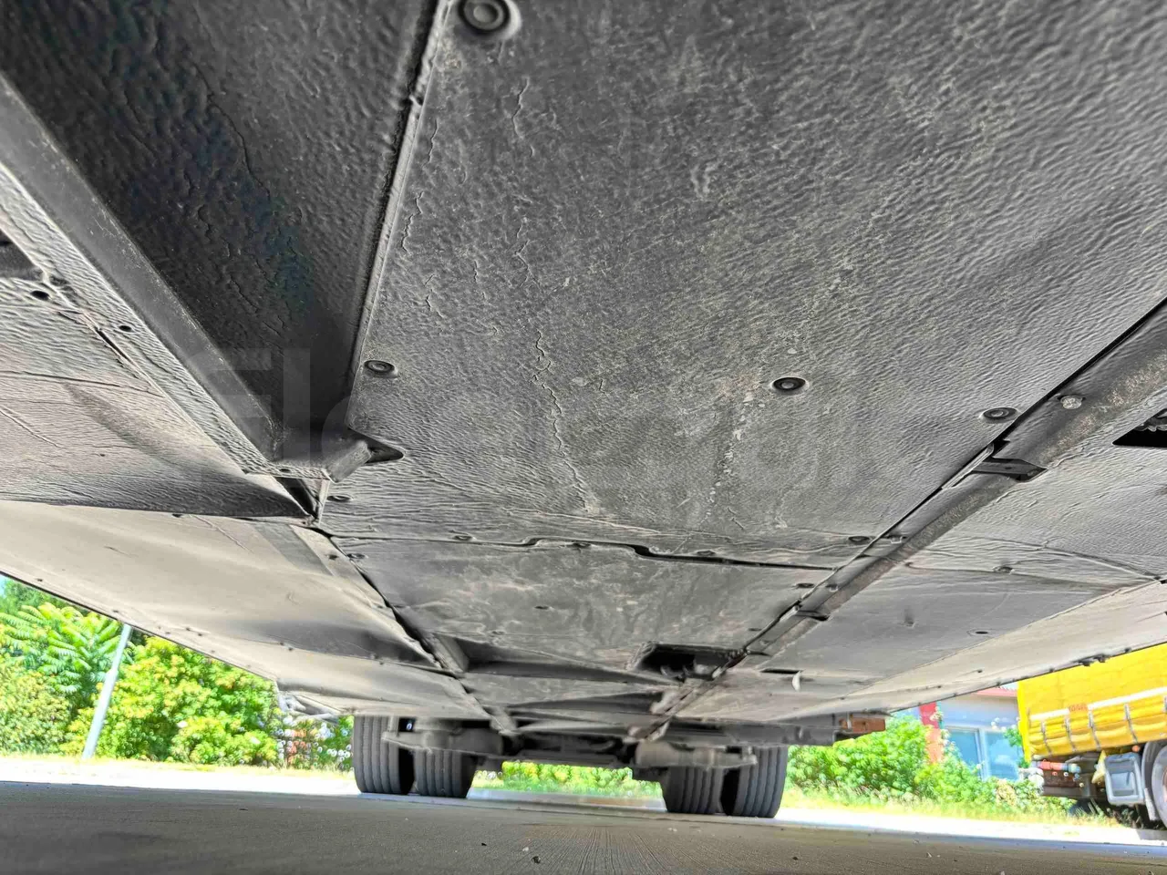 Setra S531 - central undercarriage photo