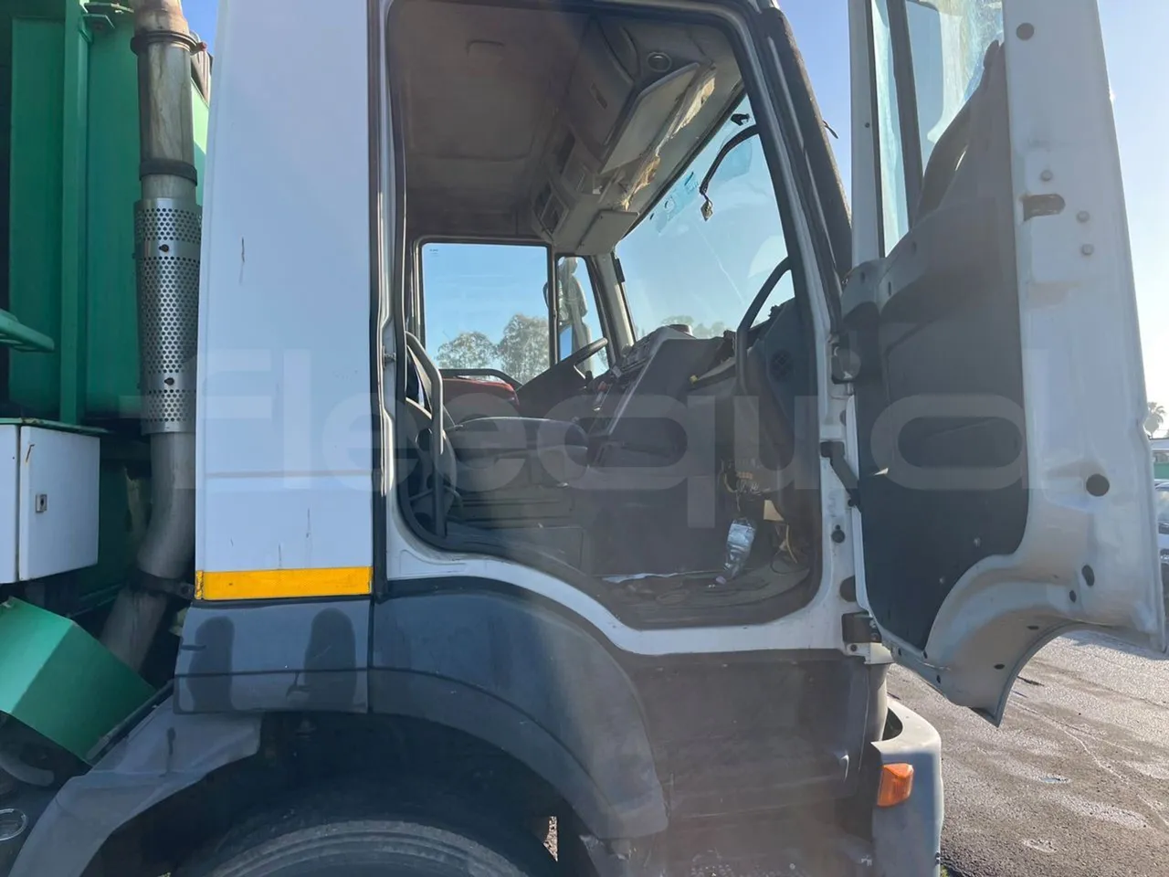 Iveco Magirus A260S/E4 - Euro5 - 243kW - 9.755mt - front door 1 open
