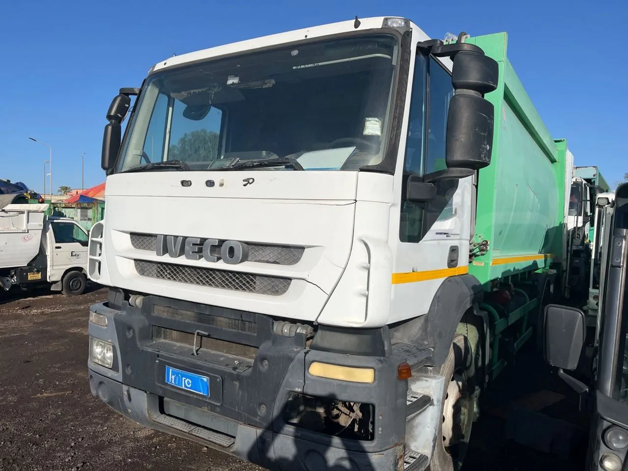 Iveco Magirus A260S/E4 - Euro5 - 243kW - 9.755mt - 3/4 front left