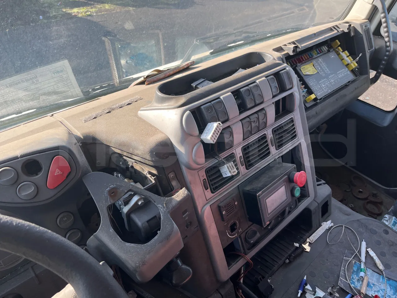 Iveco Magirus A260S/E4 - Euro5 - 243kW - 9.755mt - onboard devices 2