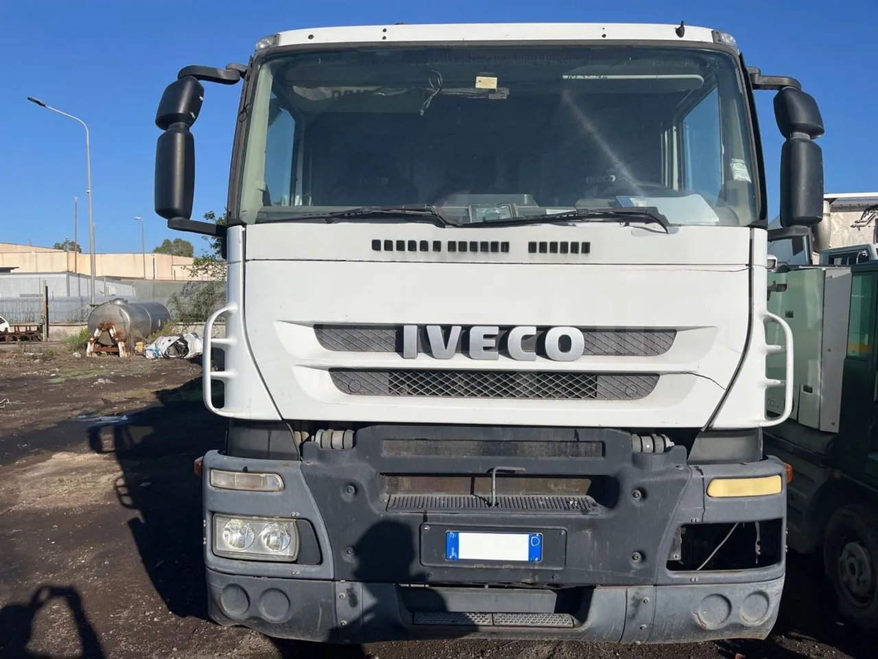 Iveco Magirus A260S/E4 - Euro5 - 243kW - 9.755mt - front photo