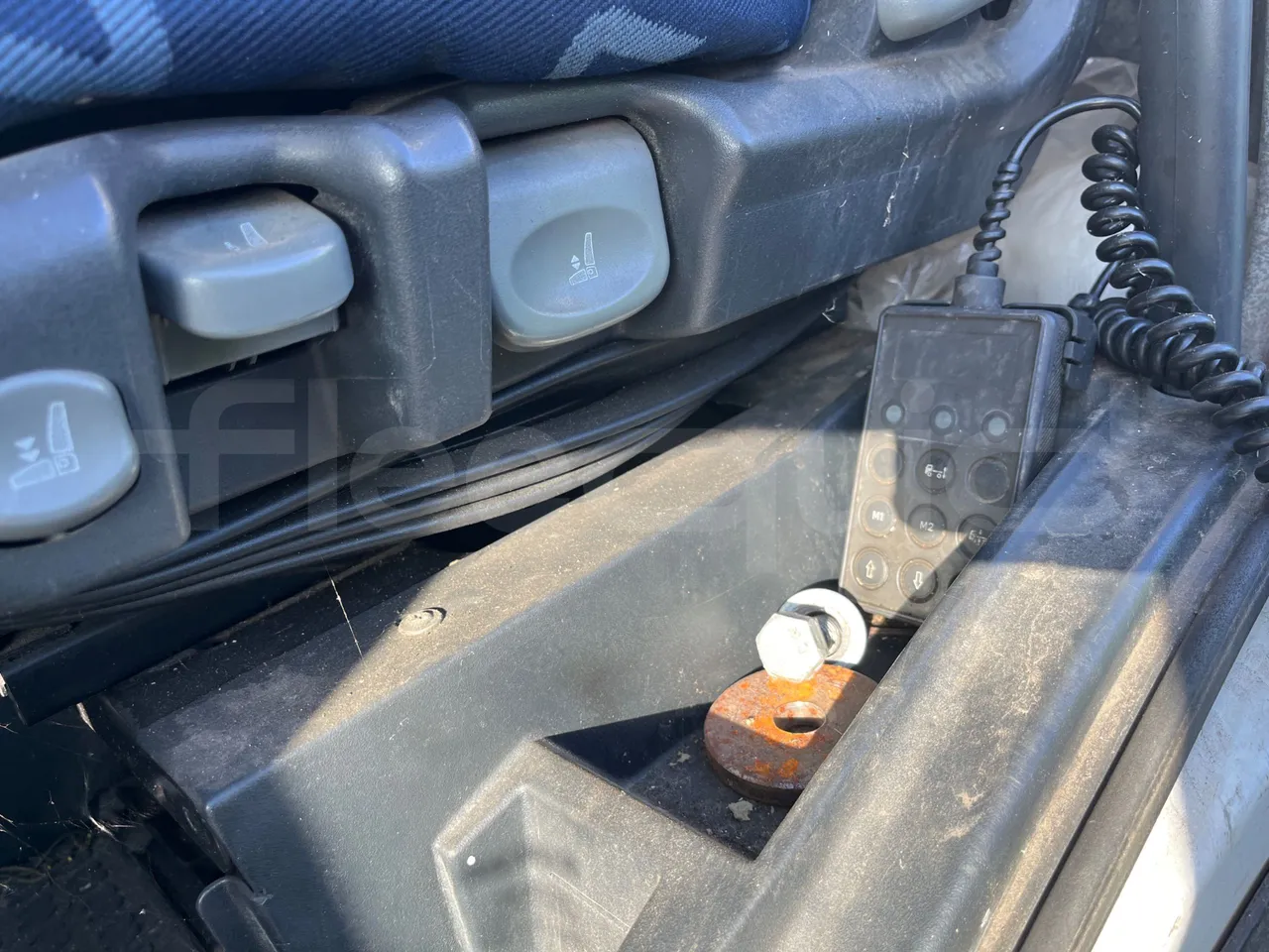 Iveco Magirus A260S/E4 - Euro5 - 243kW - 9.755mt - handrails photo