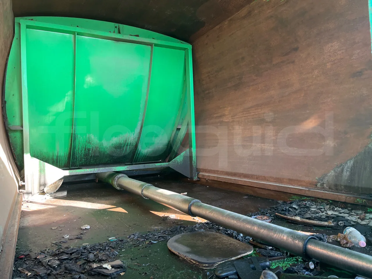 Iveco Magirus A260S/E4 - Euro5 - 243kW - 9.755mt - under carpet photo