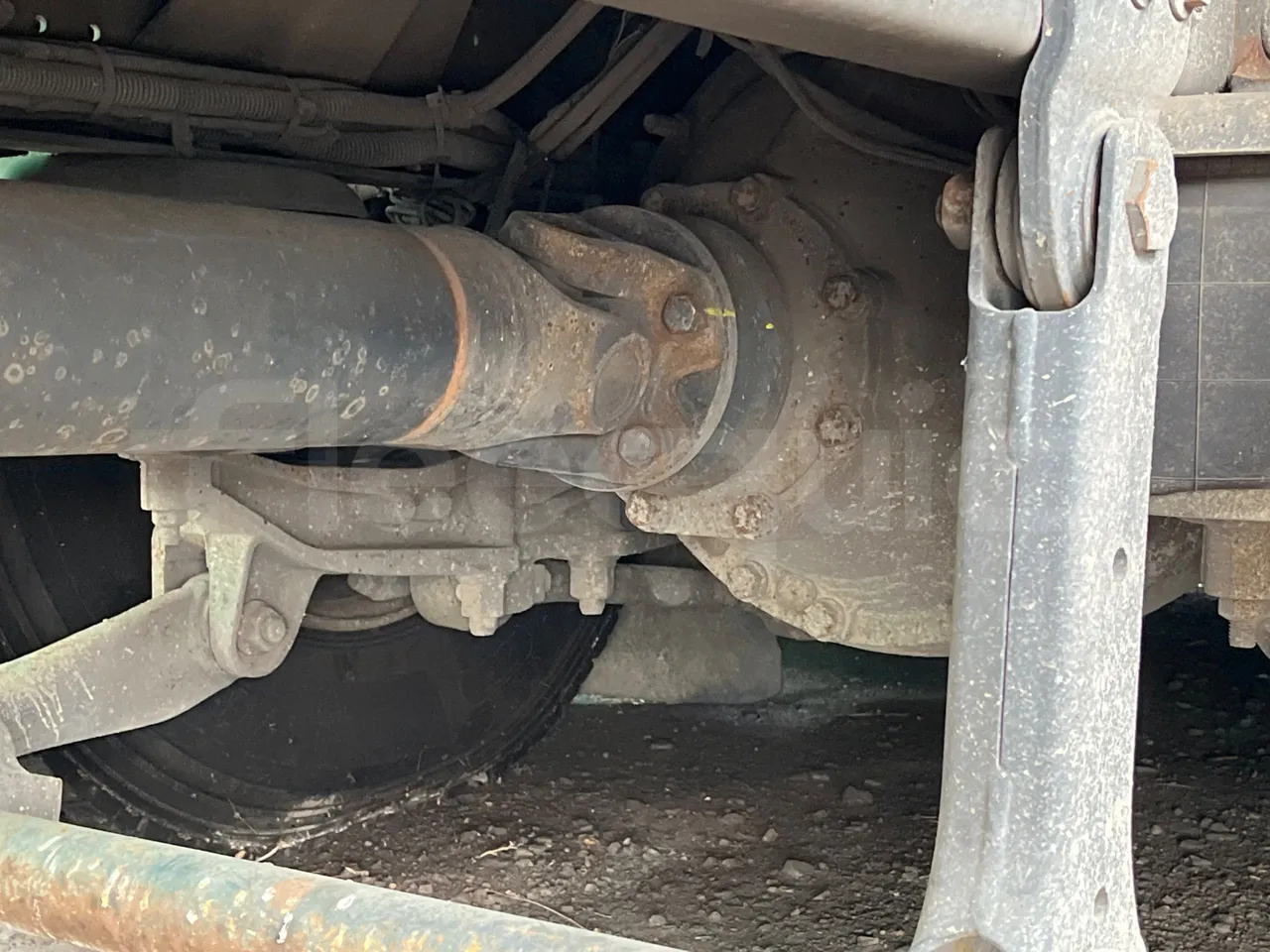 Iveco Magirus A260S/E4 - Euro5 - 243kW - 9.755mt - axle 3 left side