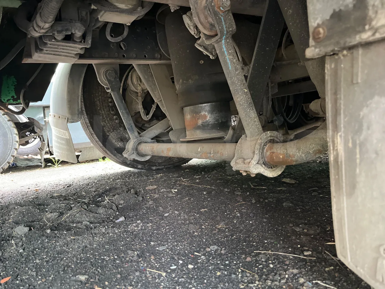 Iveco Magirus A260S/E4 - Euro5 - 243kW - 9.755mt - axle 3 right side