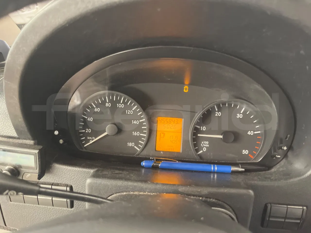 Mercedes-Benz Sprinter 518 CDI - EUR4/135Kw/7.34 Mt - dashboard lights on