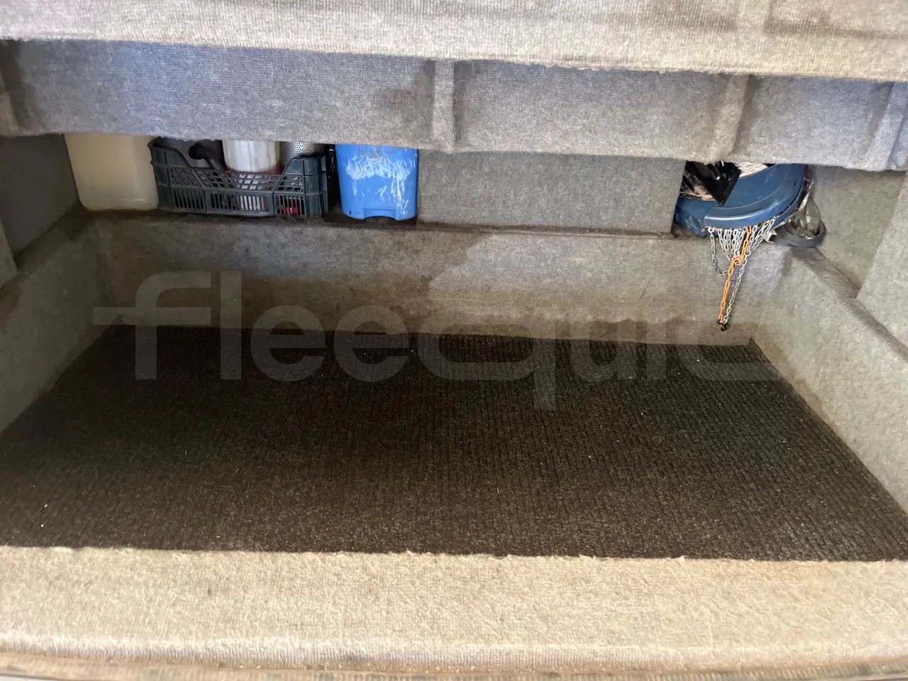 Mercedes-Benz Sprinter 518 CDI - EUR4/135Kw/7.34 Mt - internal frame rust check