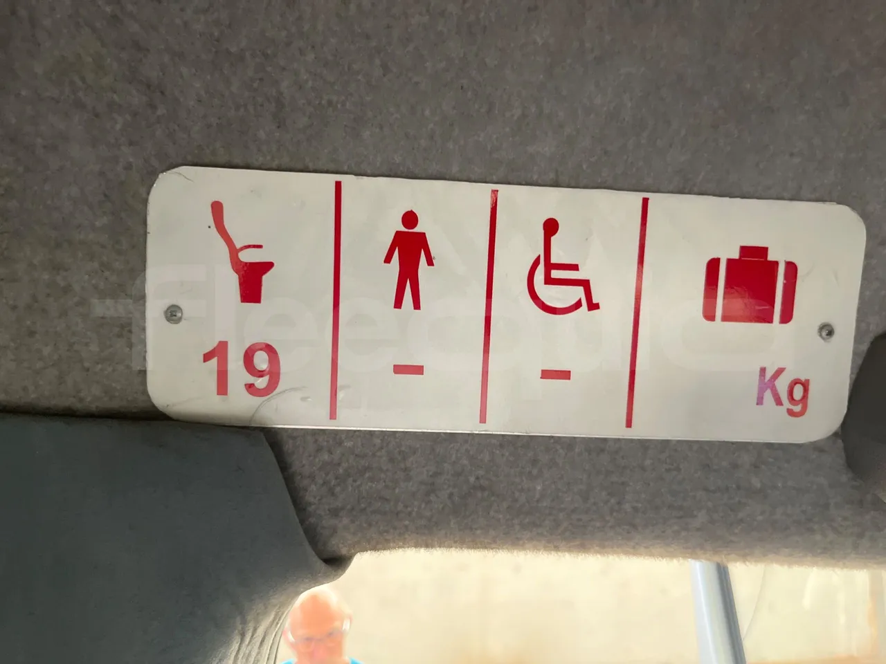 Mercedes-Benz Sprinter 518 CDI - EUR4/135Kw/7.34 Mt - seat plate photo