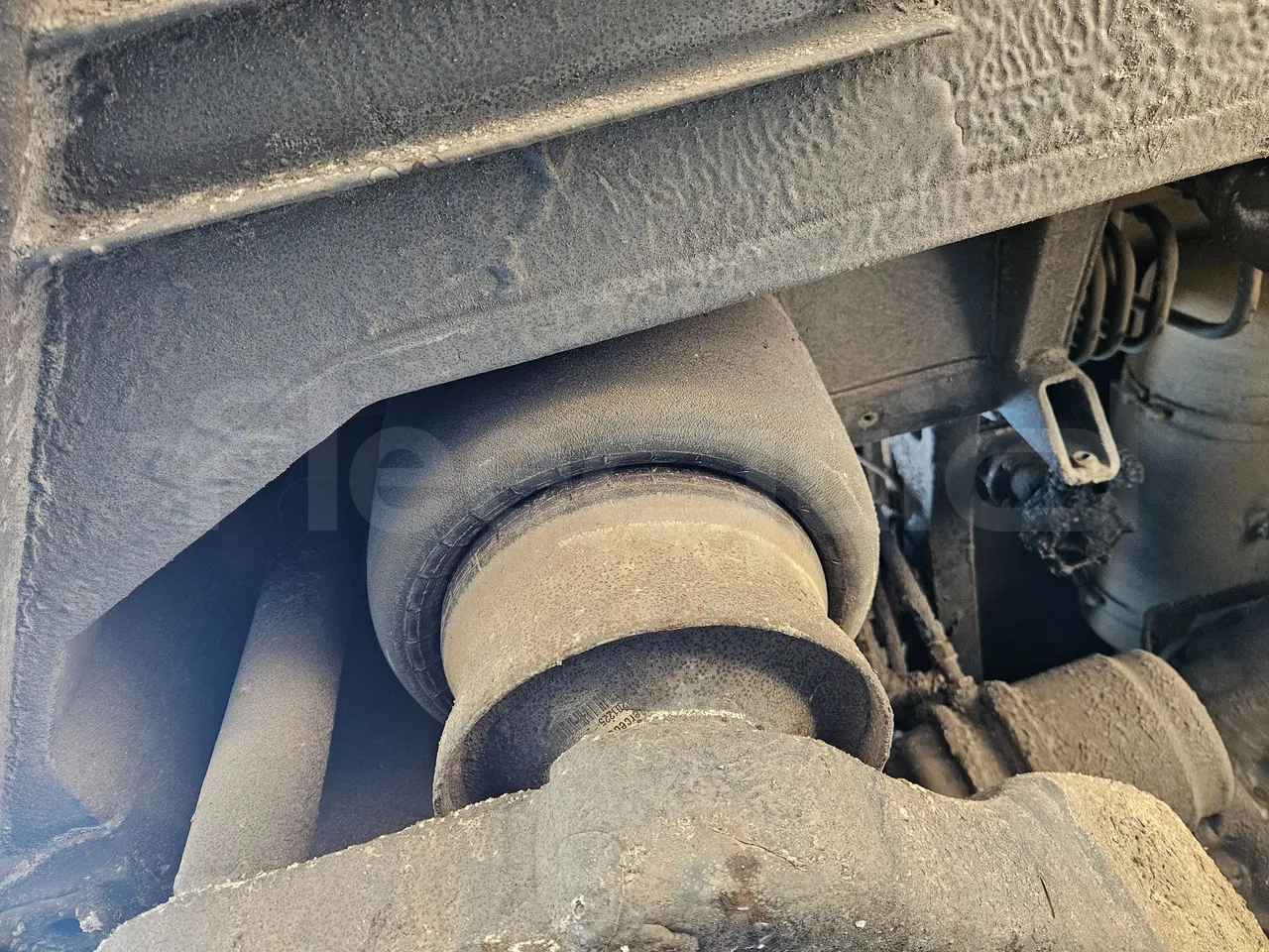 Setra S416 GT-HD/2 - EUR5 - 315kW - 13.020m - axel 2 air springs 2 left