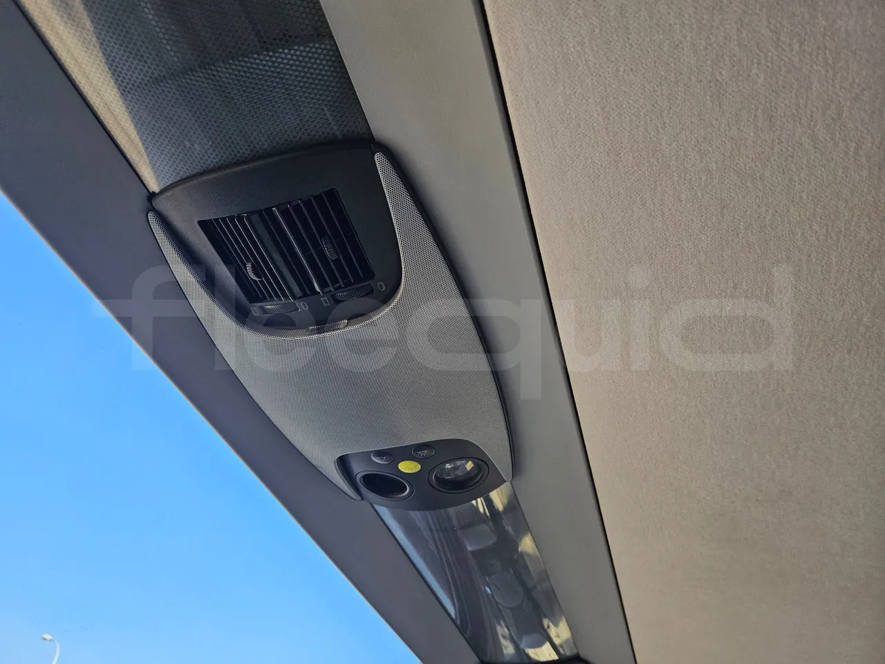 Setra S416 GT-HD/2 - EUR5 - 315kW - 13.020m - overhead compartments photo