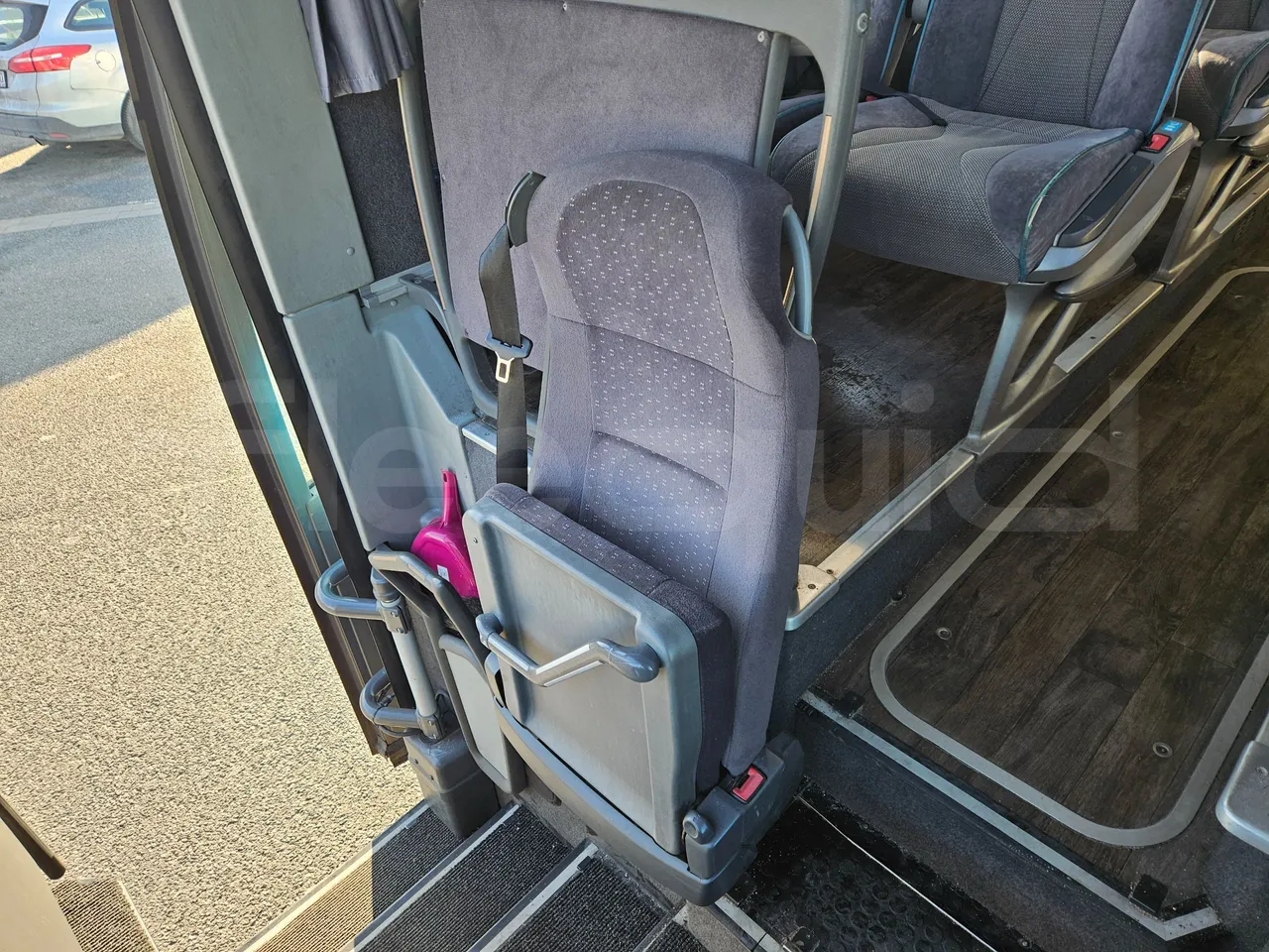 Setra S416 GT-HD/2 - EUR5 - 315kW - 13.020m - hostess seat photo