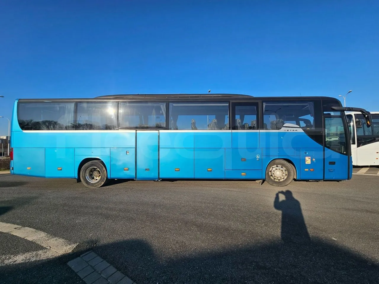 Setra S416 GT-HD/2 - EUR5 - 315kW - 13.020m - right side doors closed