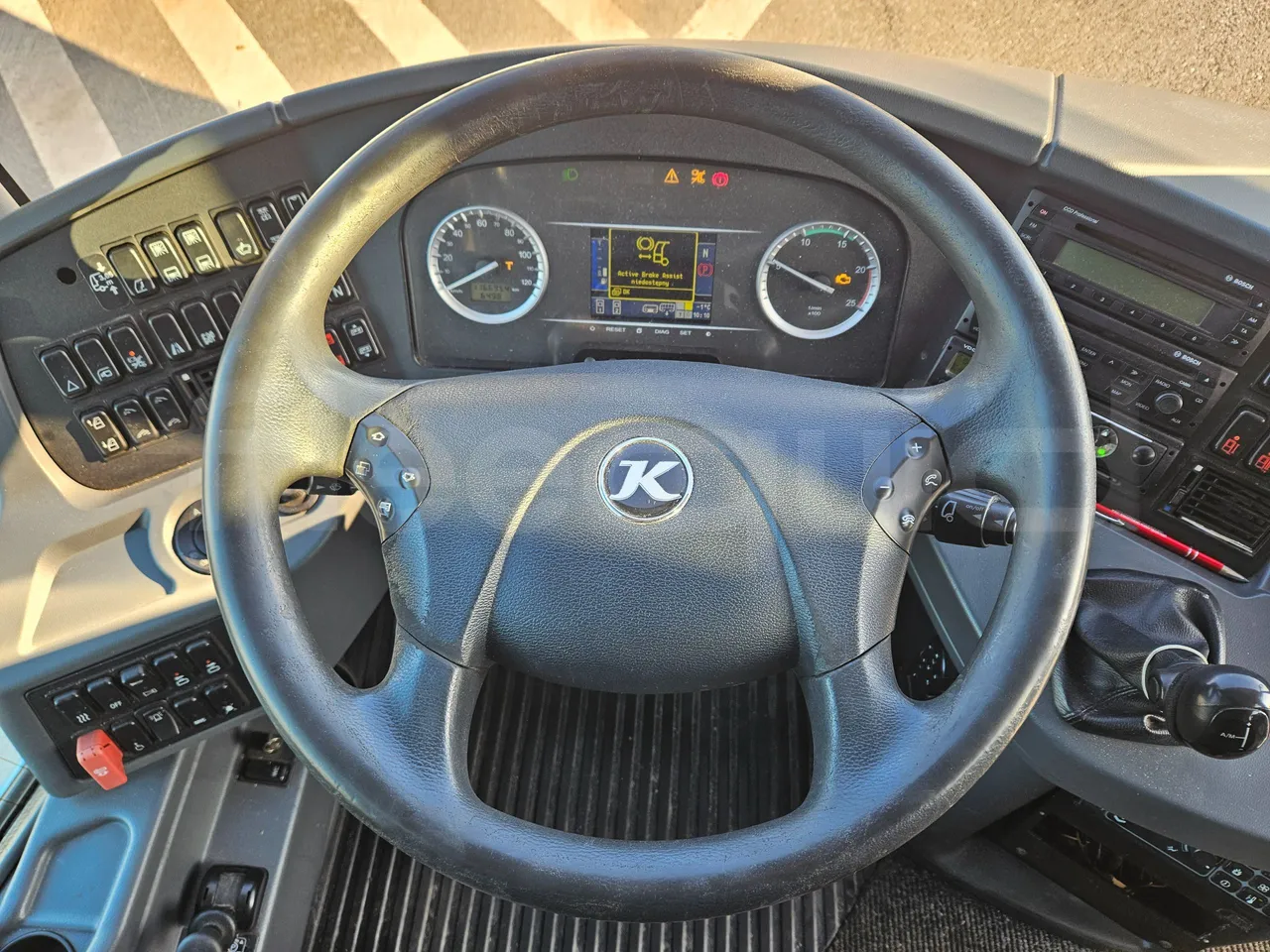Setra S416 GT-HD/2 - EUR5 - 315kW - 13.020m - steering wheel photo
