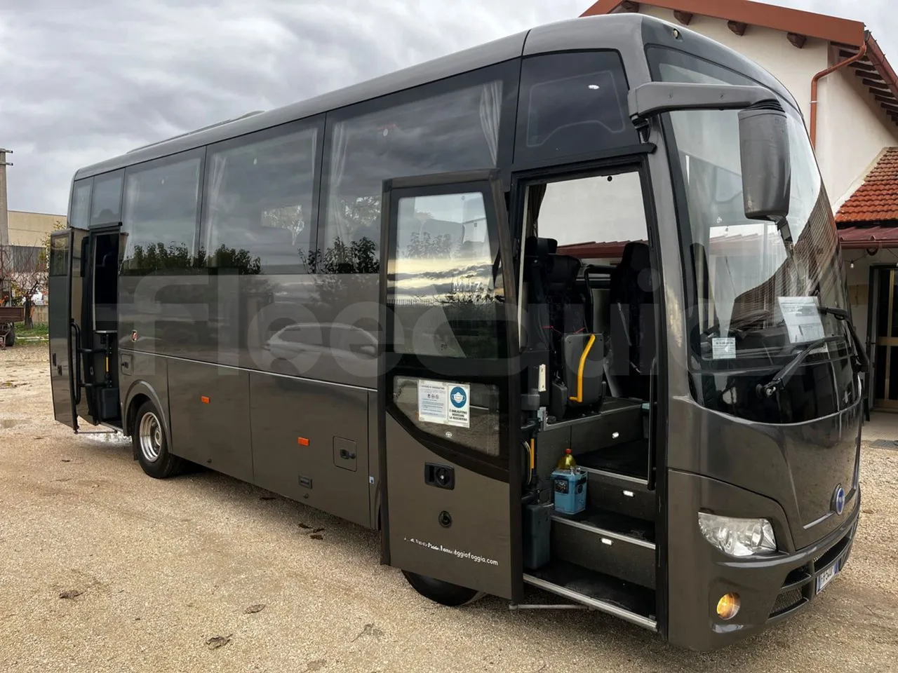 Temsa MD7 MD7 - Euro6 - 129kW - 7.745mt - 3/4 right front doors open