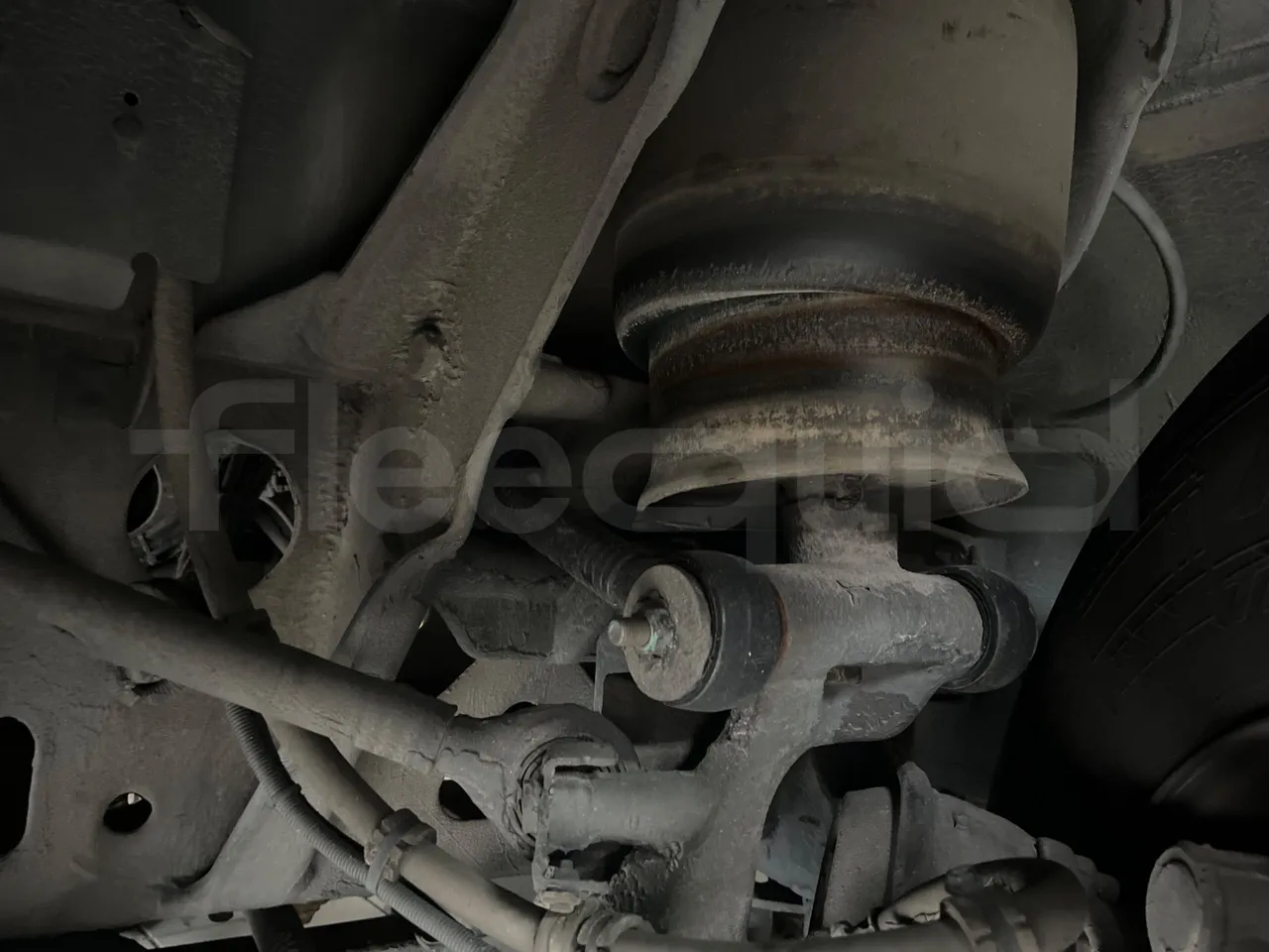 Man Lion's Coach R07/ Euro 6 - 294 Kw - 12 Mt - front air springs left