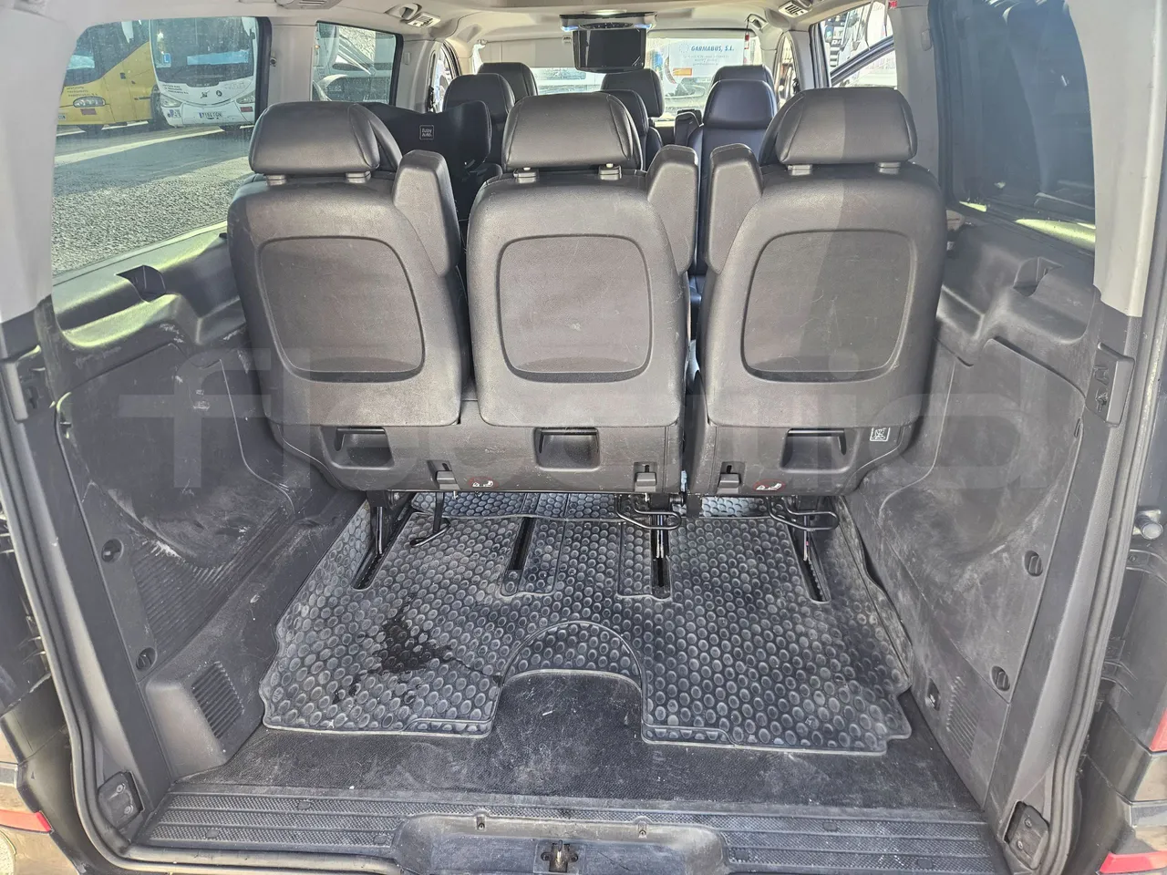 Mercedes-Benz Vito Tourer 116CDI - EUR6 - 120kW - 5.140m - jack and driver keys