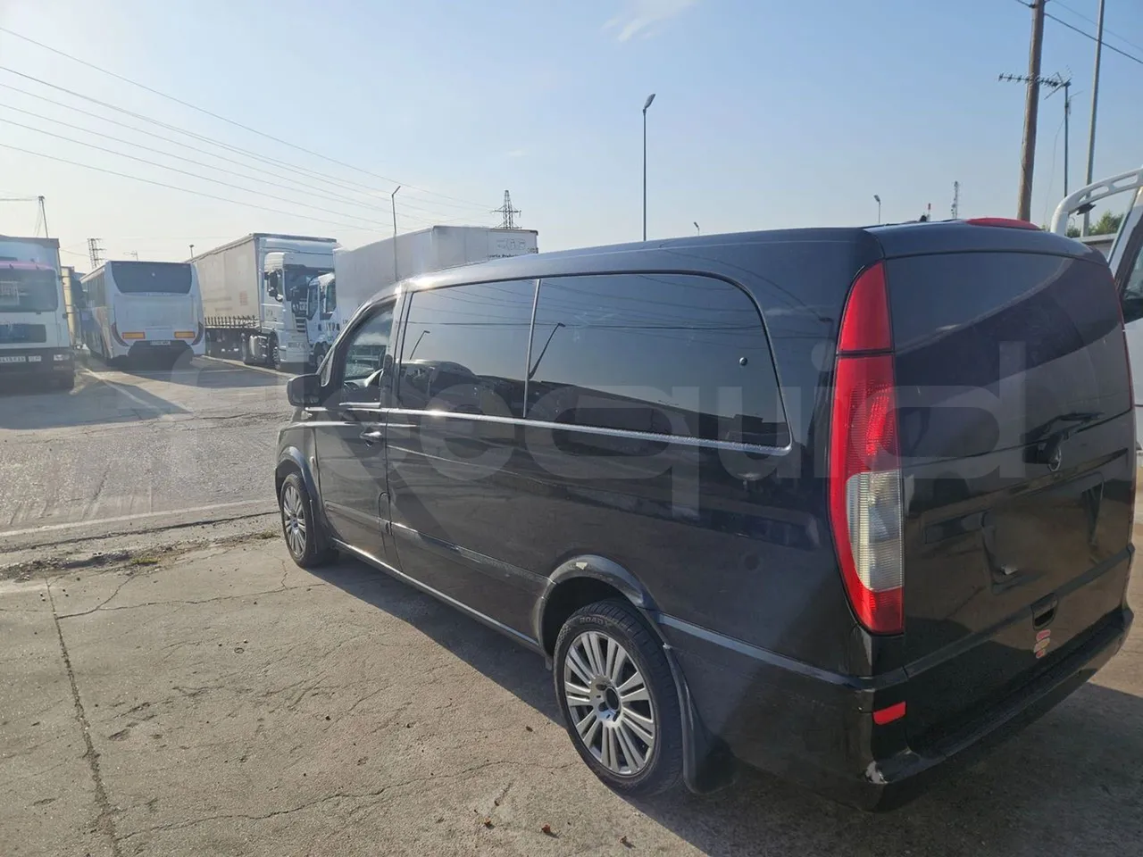 Mercedes-Benz Vito Tourer 116CDI - EUR6 - 120kW - 5.140m - 3/4 left rear side