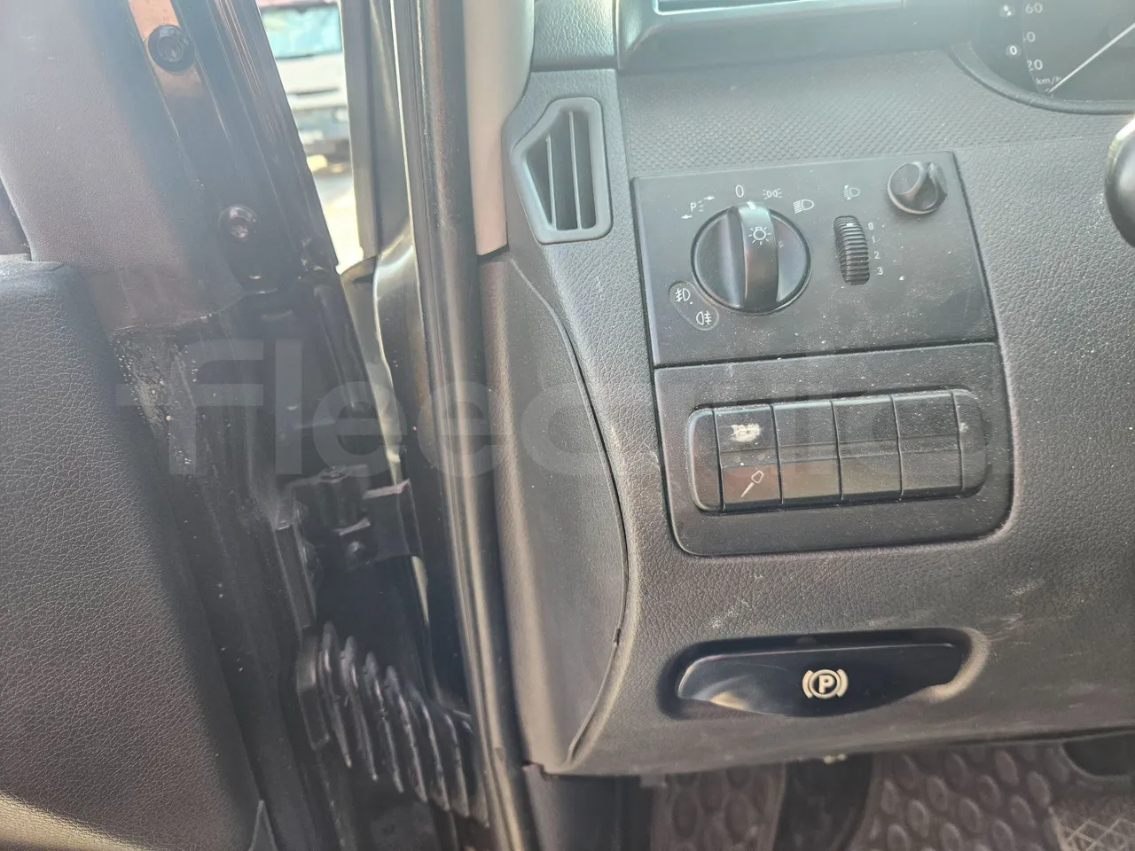 Mercedes-Benz Vito Tourer 116CDI - EUR6 - 120kW - 5.140m - onboard devices 3