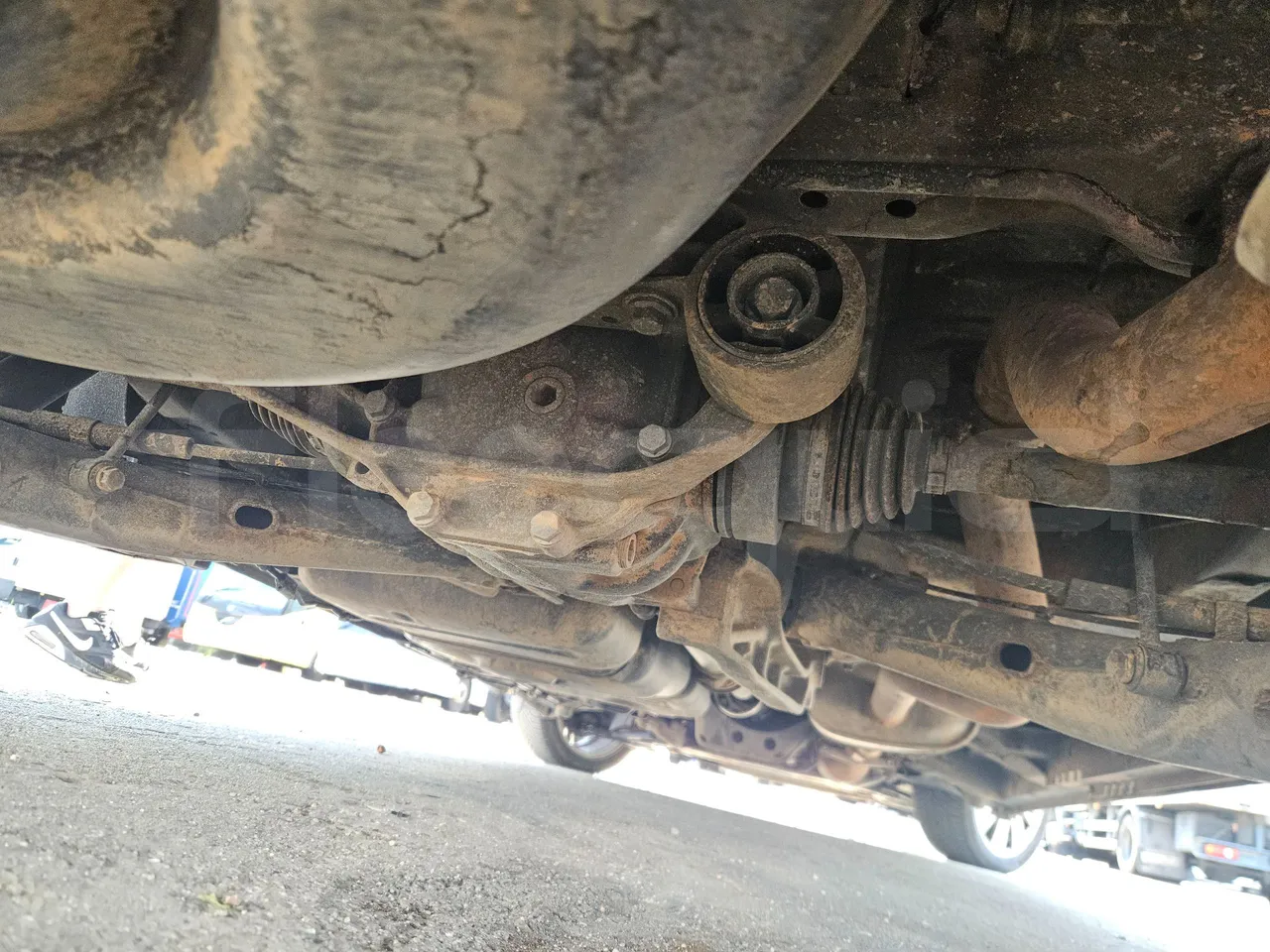 Mercedes-Benz Vito Tourer 116CDI - EUR6 - 120kW - 5.140m - differential photo