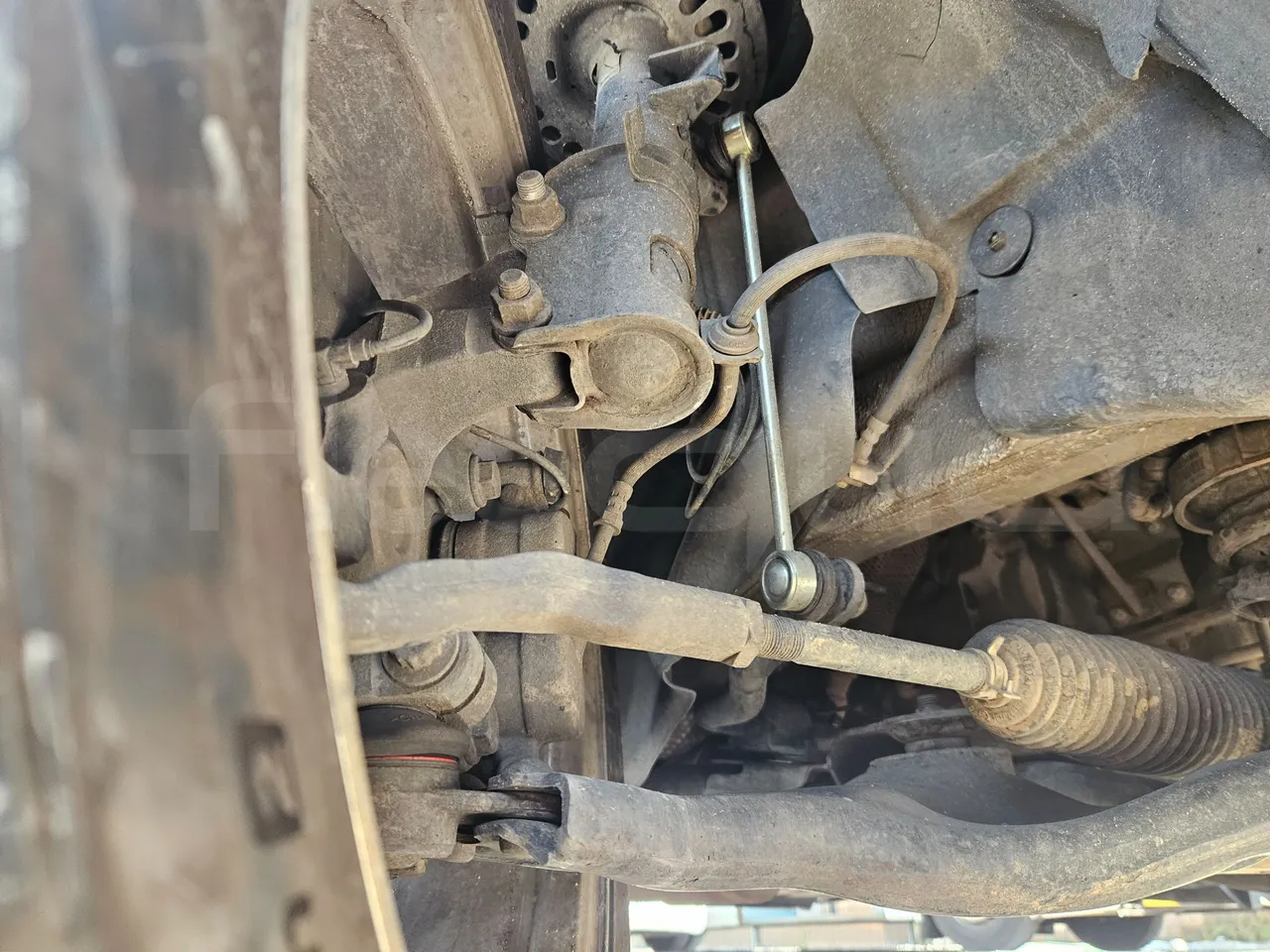 Mercedes-Benz Vito Tourer 116CDI - EUR6 - 120kW - 5.140m - front air springs left