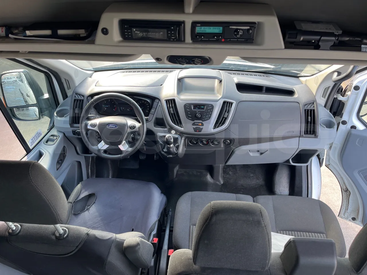 Ford Transit FBD -  Euro6 - 114kW - 6.704mt - buttons panels on