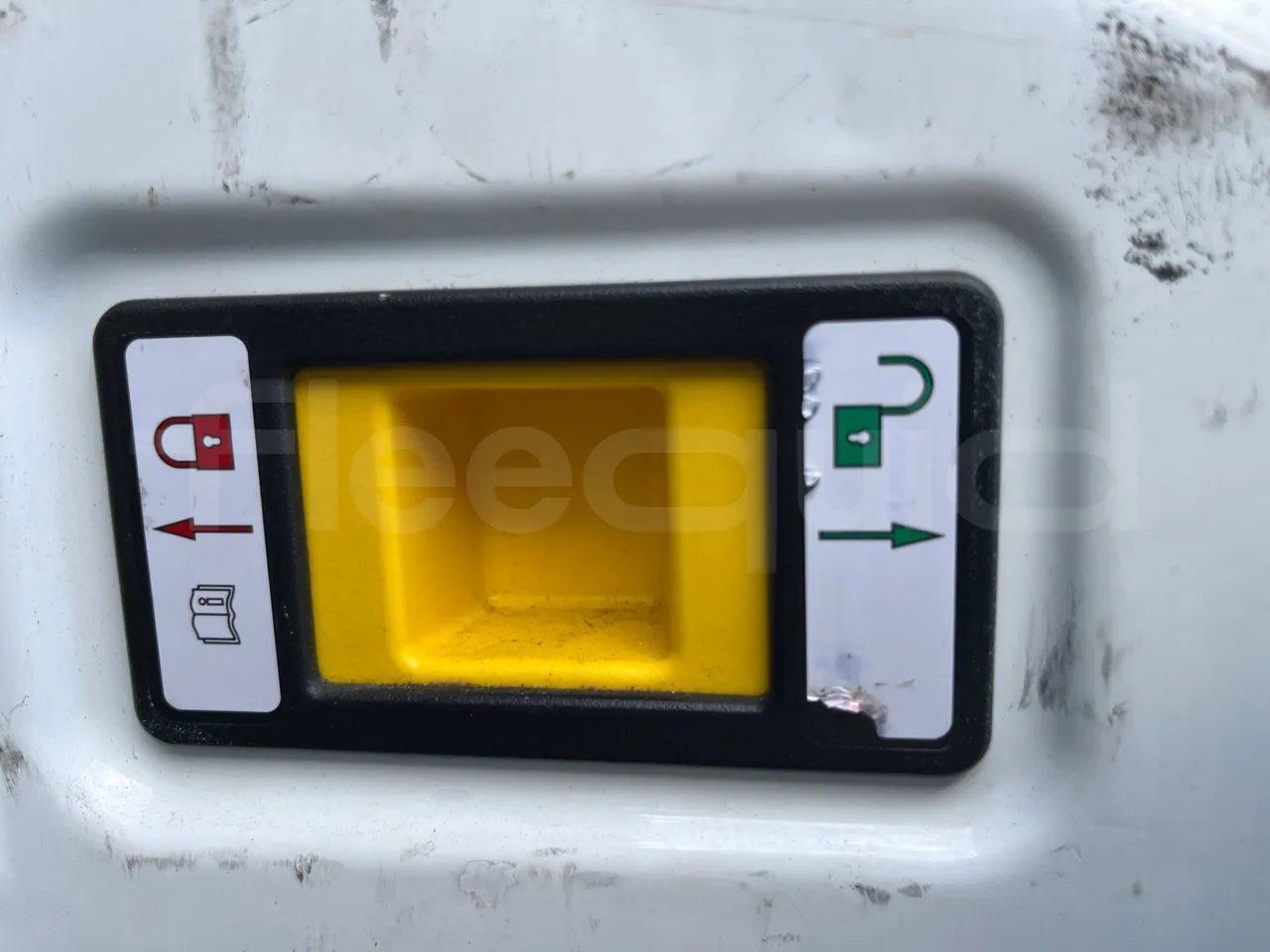 Ford Transit FBD -  Euro6 - 114kW - 6.704mt - floor hatches photo