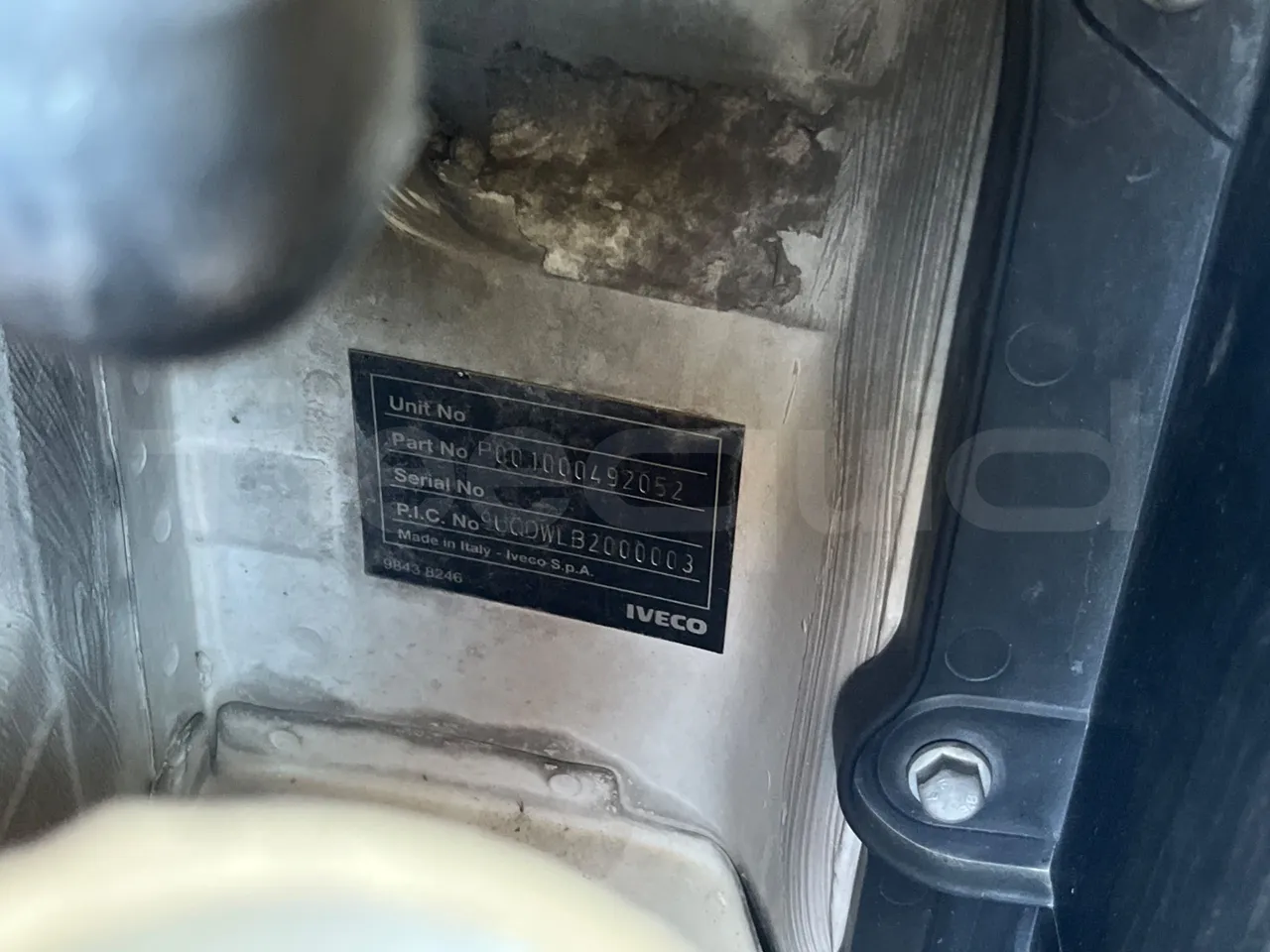 Iveco Ferqui Radius Dino - EUR6 - 132kW - 7.630m - engine plate photo