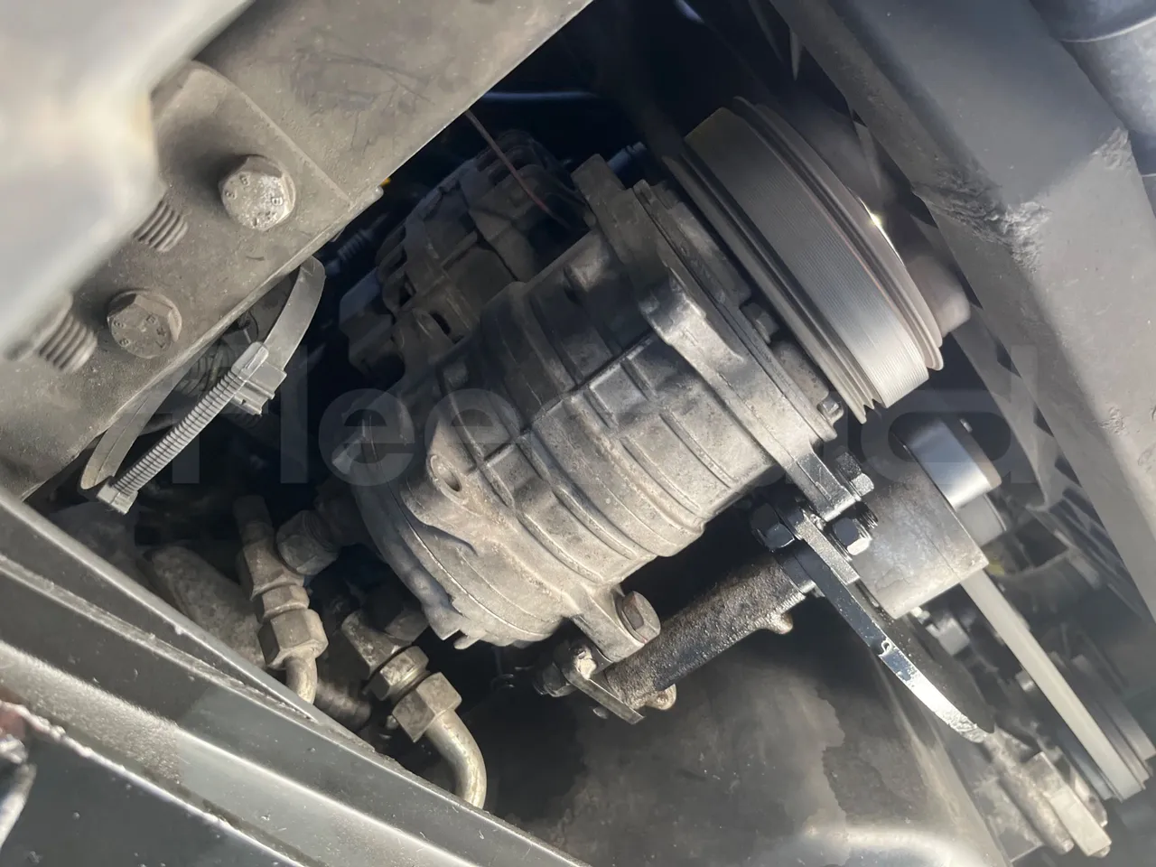 Iveco Ferqui Radius Dino - EUR6 - 132kW - 7.630m - air conditioning compressor
