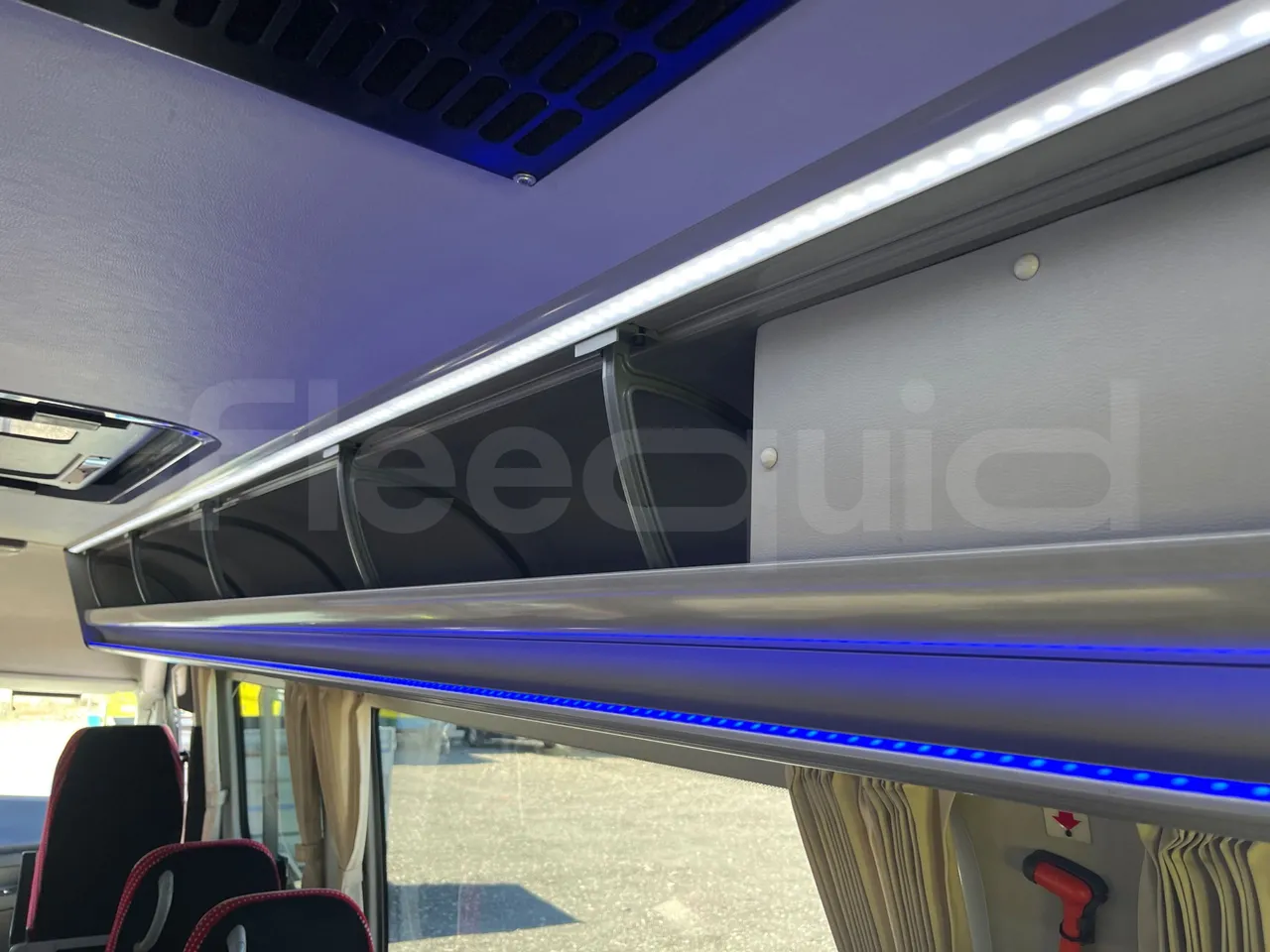 Iveco Ferqui Radius Dino - EUR6 - 132kW - 7.630m - roof hatch 3