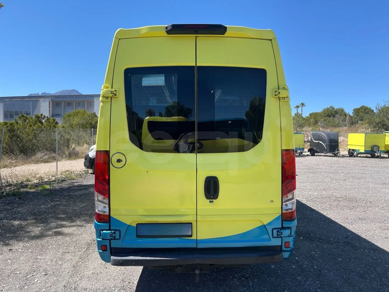 Iveco Ferqui Radius Dino - EUR6 - 132kW - 7.630m - rear hatch closed