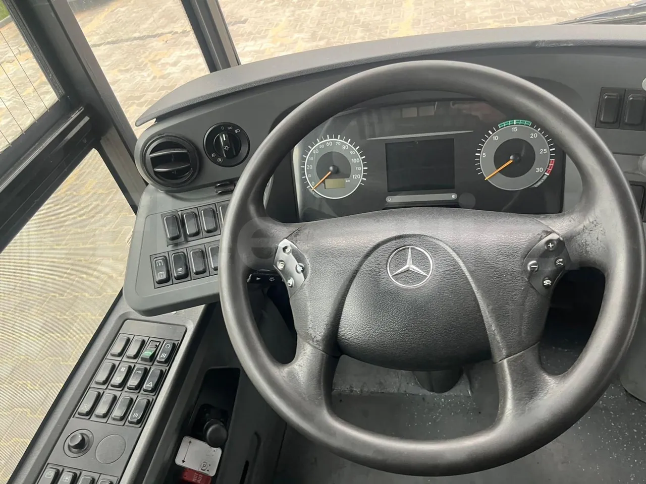 Mercedes-Benz Citaro EUR5 - 210kW - driver microphone accessories photo