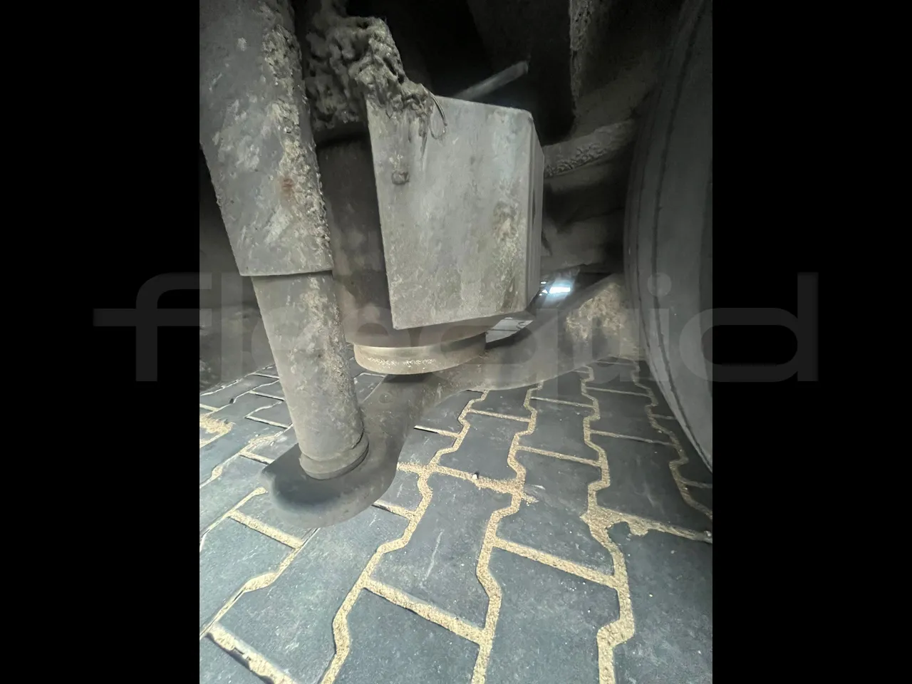 Mercedes-Benz Citaro EUR5 - 210kW - front air springs right