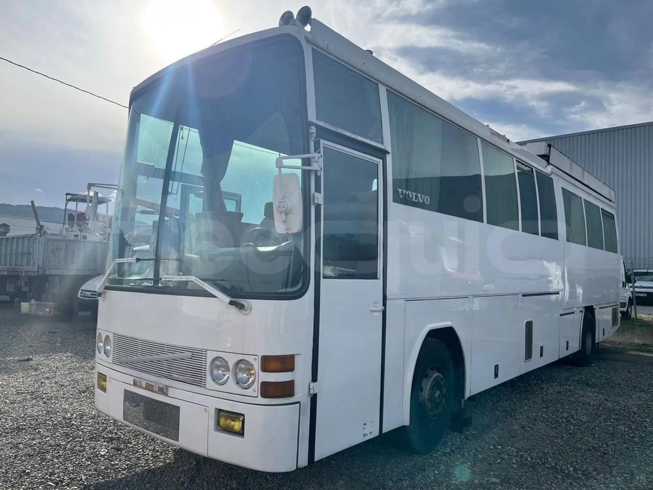 Volvo B10M 55/60 -EUR0-228kW -11.880m - 3/4 front left