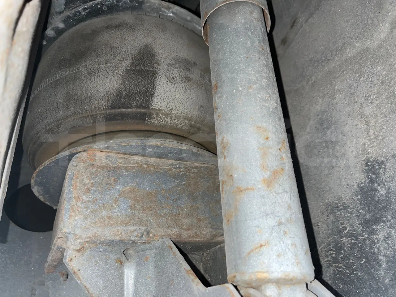 Volvo B10M 55/60 -EUR0-228kW -11.880m - axel 2 air springs 2 right