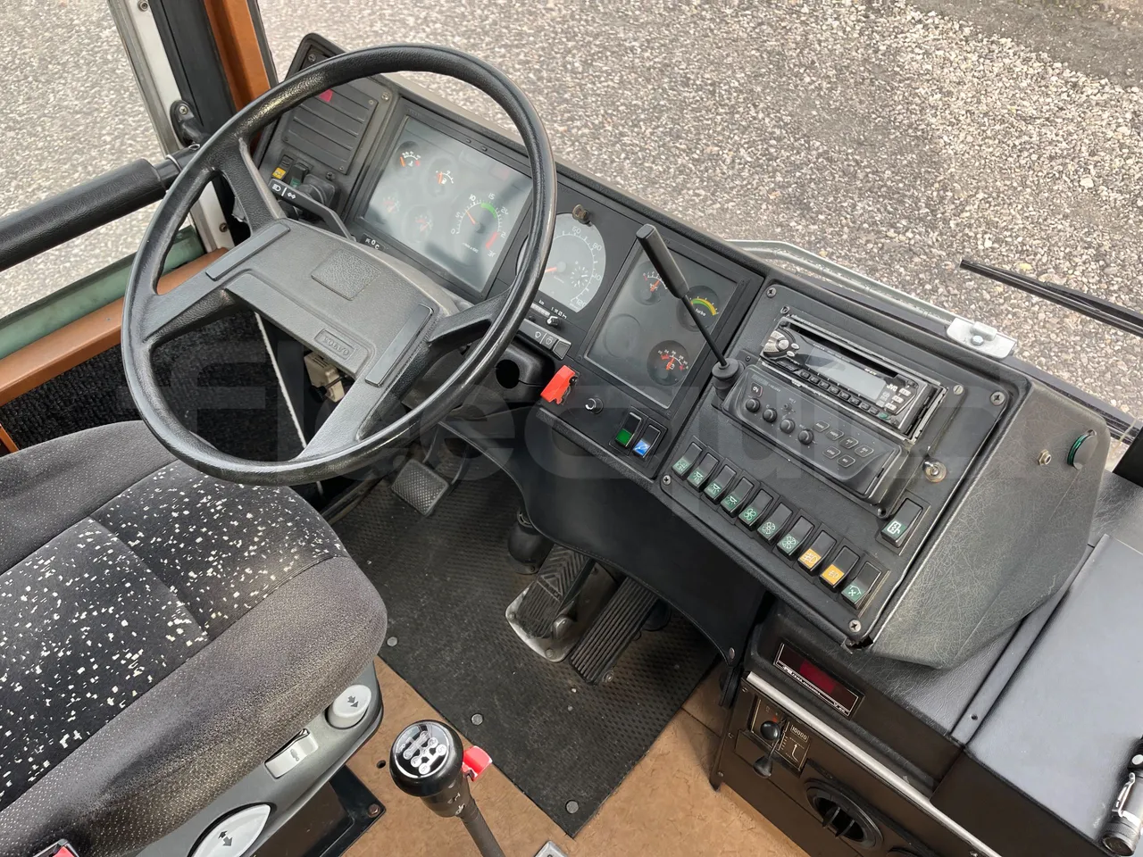 Volvo B10M 55/60 -EUR0-228kW -11.880m - buttons panels on