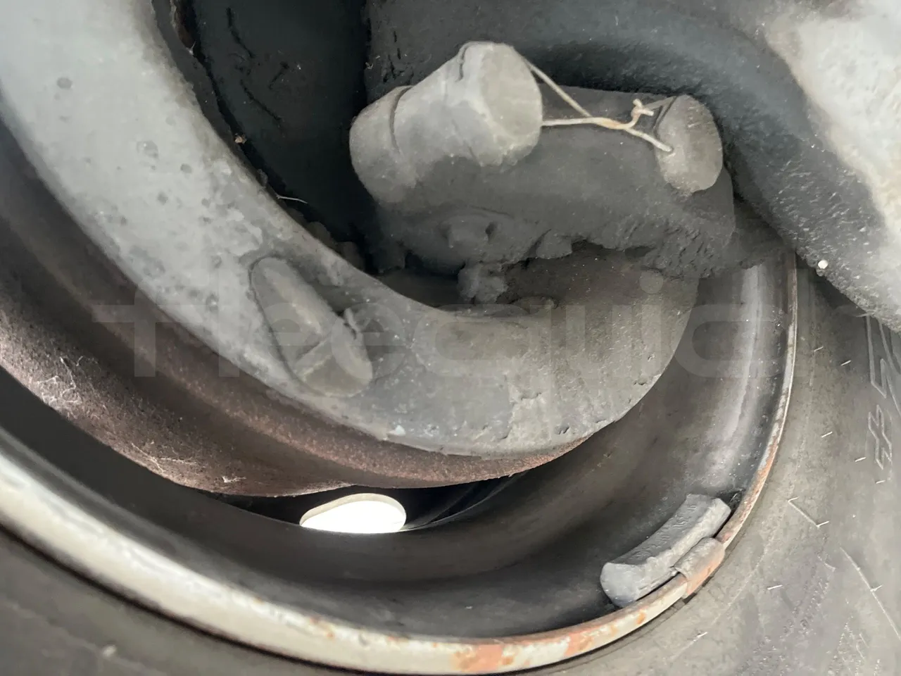 Volvo B10M 55/60 -EUR0-228kW -11.880m - front discs right