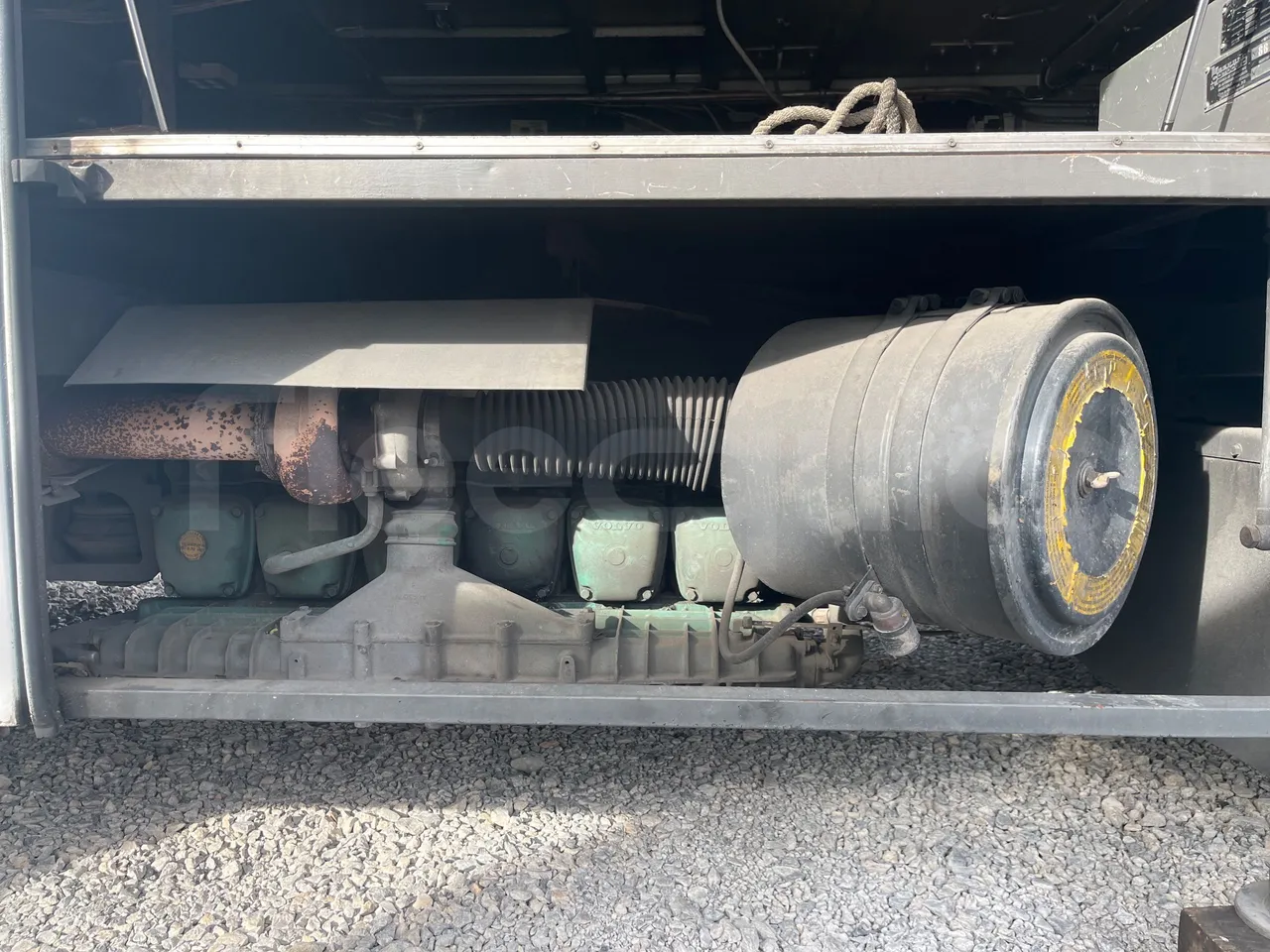 Volvo B10M 55/60 -EUR0-228kW -11.880m - rear hatch open