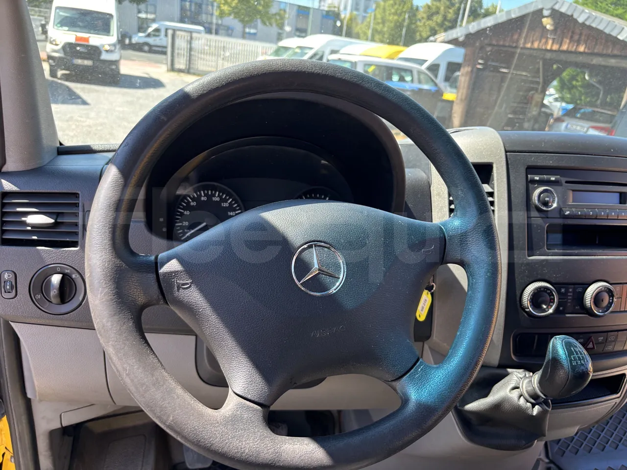 Mercedes-Benz Sprinter - Steering Wheel