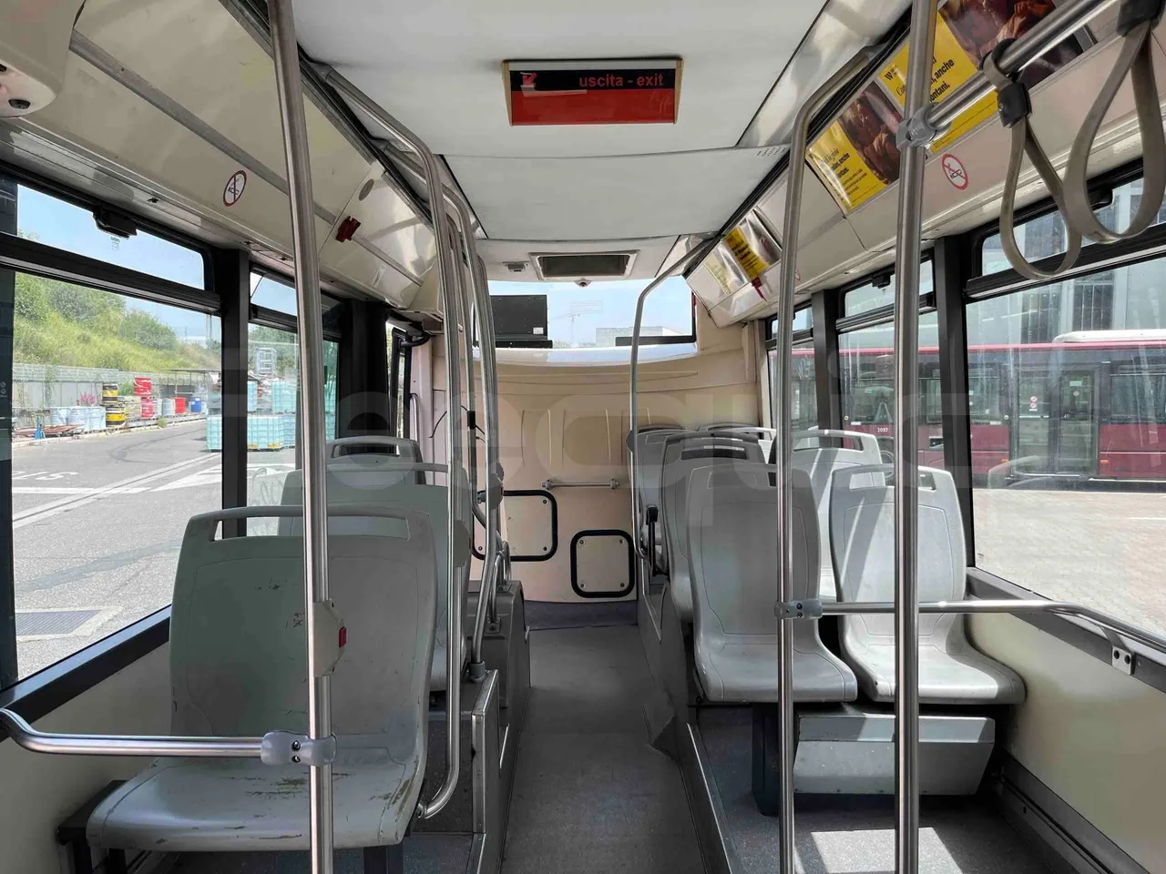 Iveco Citelis - Reverse Seats From Middle Position