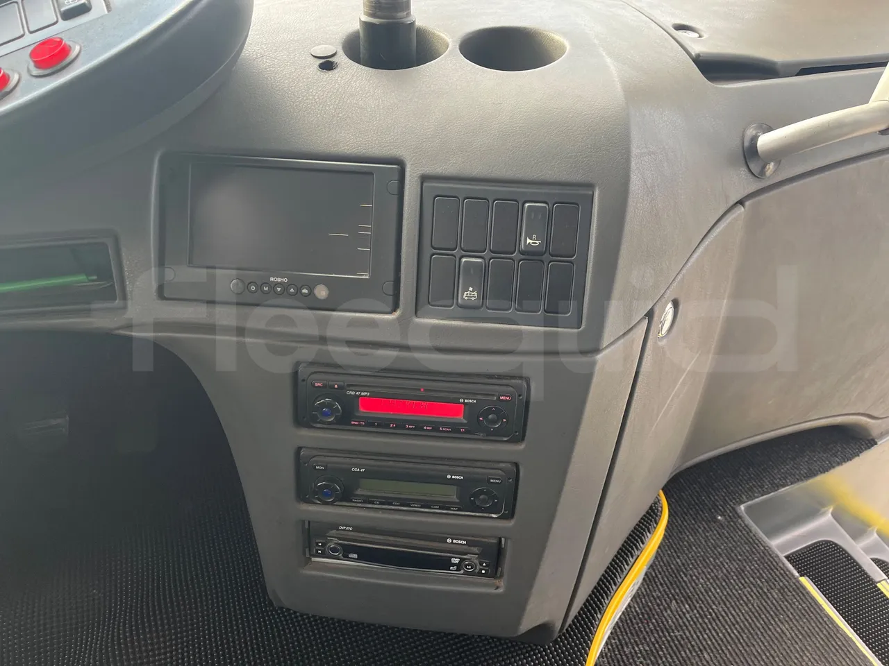 Man Lion's Regio L 360 - Euro5 - 265kW - 13.900mt - radio accessories photo