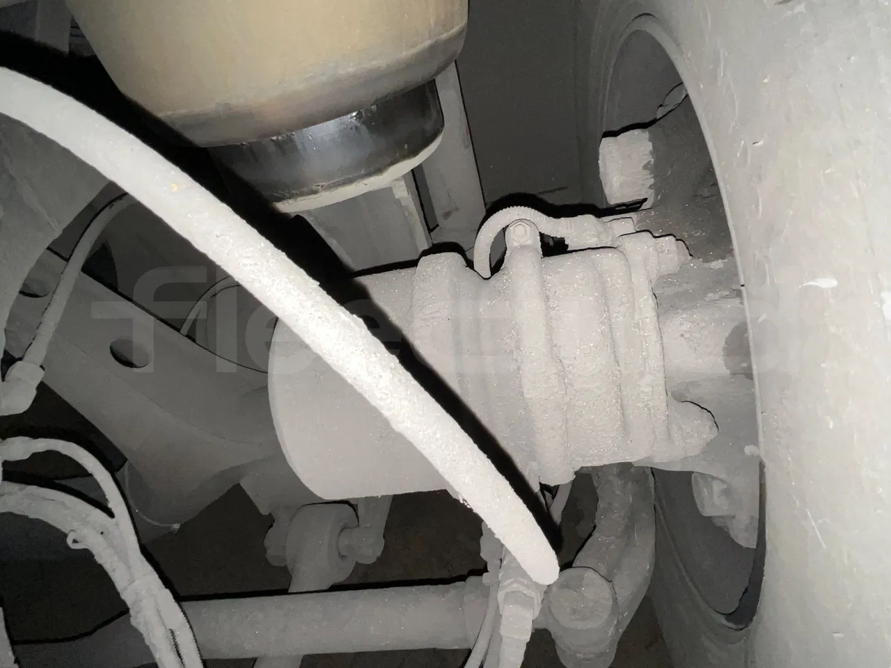 Man Lion's Regio L 360 - Euro5 - 265kW - 13.900mt - axel 3 caliper brakes left