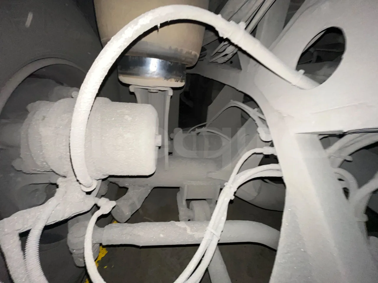 Man Lion's Regio L 360 - Euro5 - 265kW - 13.900mt - axel 3 caliper brakes right